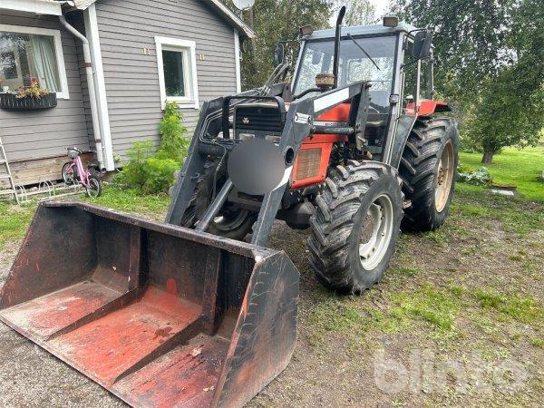Traktor Massey-Ferguson 375 4WD Silver
