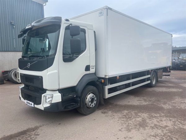Lastbil VOLVO FL250 4*2