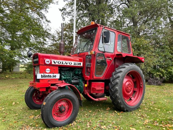 Traktor VOLVO-BM T 500
