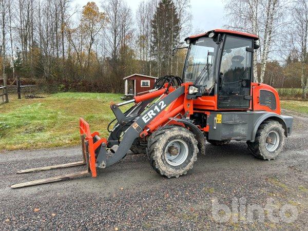 Everun ER12 med gafflar och planeringskopa
