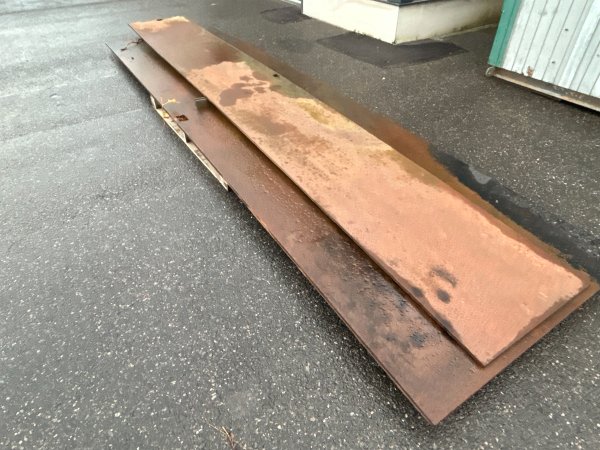 Körplåtar 2 st Okänd