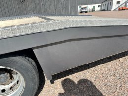 Lastbil - IVECO | Blinto auktioner